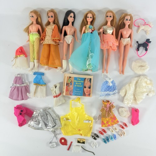 Topper dawn doll lot - lot, clothes